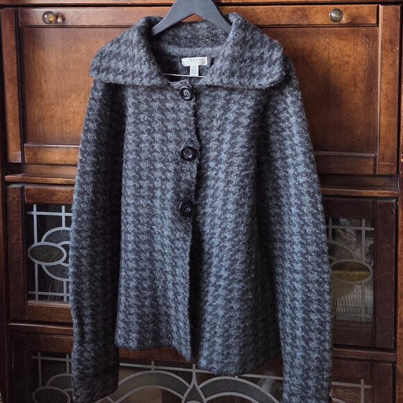 Wool Blend Gray Kenar Cardigan Houndstooth - Picture 1 of 12